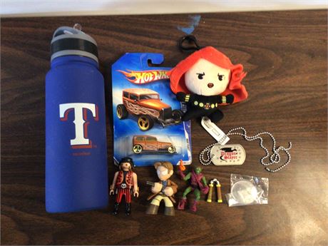 Lot of novelty items items