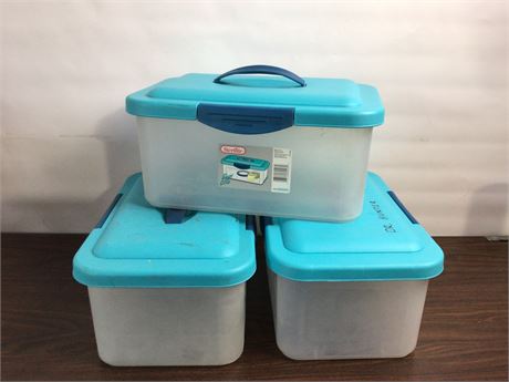 3 Rubbermaid containers