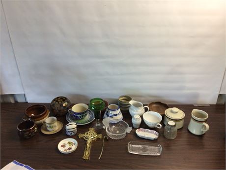 Lot of glass and stoneware